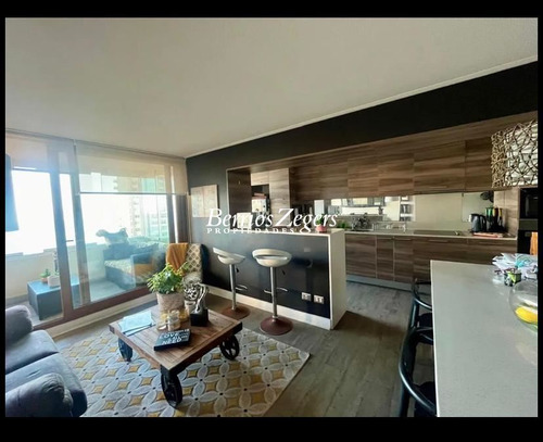 Departamento En Venta De 2 Dorm, 2 Baños En Concón,vista .