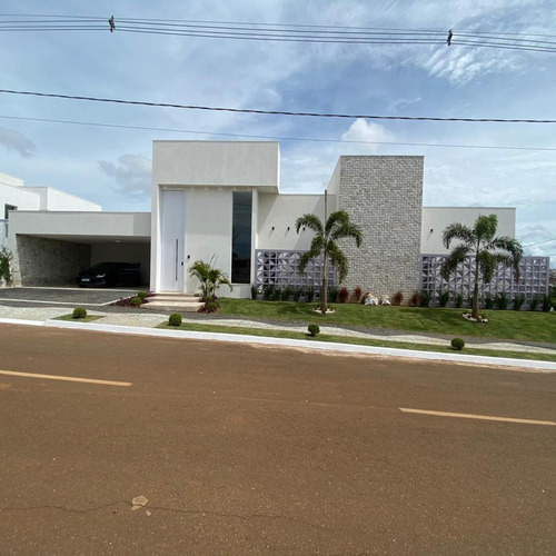 Imagem 1 de 14 de Casa - Grand Trianon - 3 Suites - 230 M2 - 116