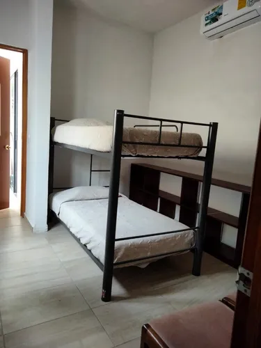 Un Nivel Residencia En Fraccionamiento Ticumán Morelos