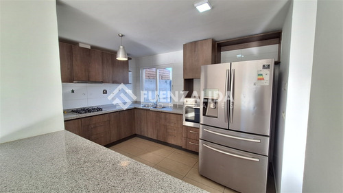 Casa En Venta De 4 Dorm. En Puente Alto, Ymg