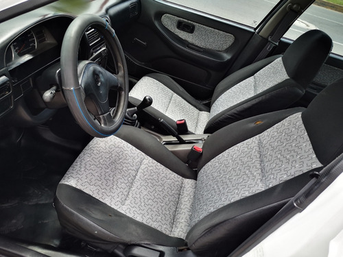 Imagen 6 de 13 de 2015 Nissan Tsuru Gs11