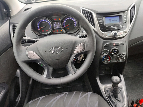 Imagem 12 de 12 de Hyundai Hb20 1.0 Flex Comfort