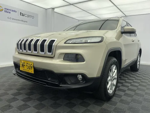 Jeep Cherokee 3.2 Longitude Plus
