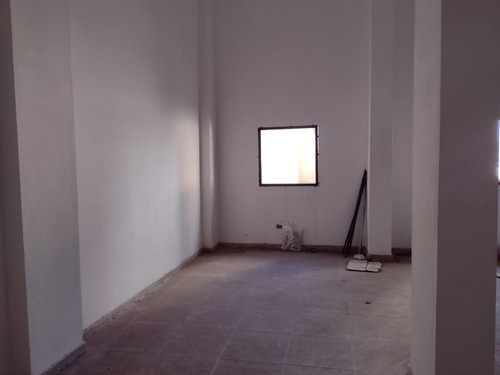 Imagen 4 de 6 de Local En Venta 57 10 Y 11