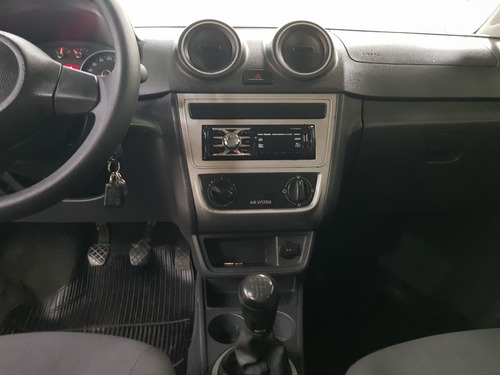 Imagem 11 de 12 de Volkswagen Gol 1.0 Mi City 8v Flex 4p Manual 2015
