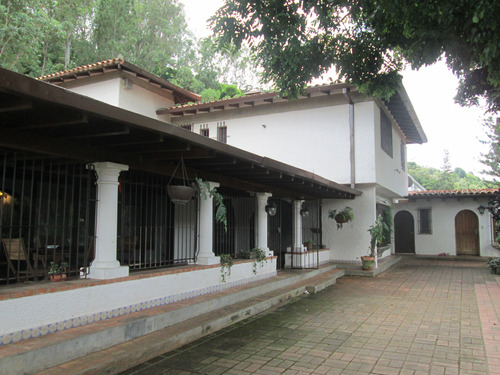 Casa En Venta En La Lagunita 1000 M² -is/ws-
