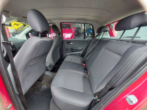 Volkswagen Fox 1.0 Vht (flex) 4p