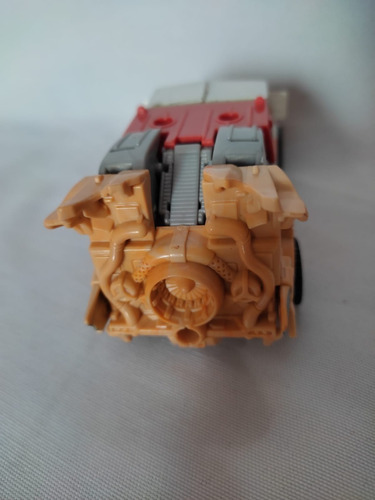 Imagen 5 de 6 de Autobot Ratchet Transformers Prime Beast Hunters Hasbro