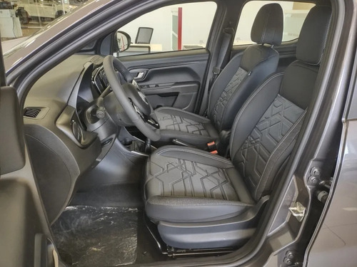 Imagen 4 de 25 de Fiat Strada Volcano 2023 0km Permuta Tomo Usado Empresa B