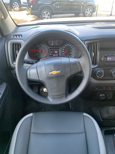 Imagem 8 de 15 de Chevrolet S10 2020 2.8 Ls Cab. Dupla 4x4 4p