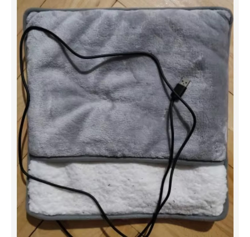 Alfombra Calefactora De Pies 29cm X 29xm - Usb / Powerbank Gris