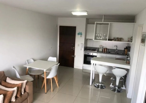 Imagen 4 de 14 de Excelente Departamento De 2 Ambientes En Venta - Ituzaingo Centro