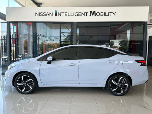 Nissan Versa 2023
