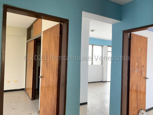 Lindo Edificio Comercial En Venta En Centro Barquisimeto Jr