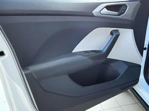 Volkswagen Taigun 1.0 Tsi Comfortline At