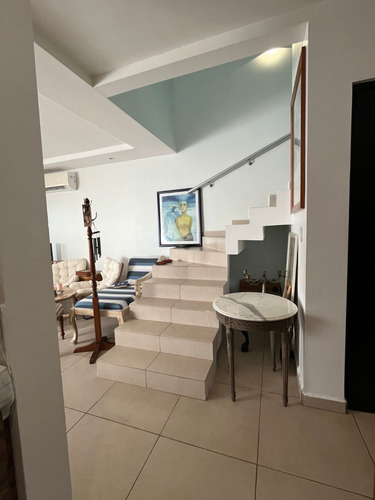 Excelente Casa En Altus 1 Condominio Cerrado De 50 Casas Con Alberca
