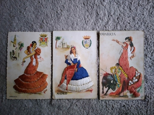 3 Postales Españolas Bordadas,2 De Andalucia,1 De Madrid
