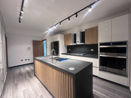 Se Vende Apartamento En La Trigaleña Valencia