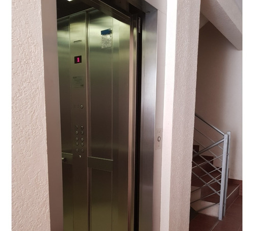 Imagen 10 de 12 de Departamento Confortable Con Cochera