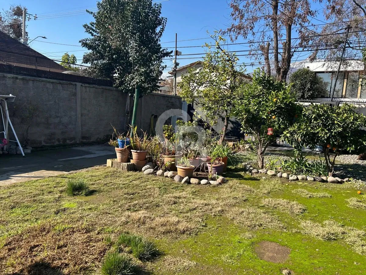 Imagen 4 de 21 de Casa Con Gran Potencial Y Amplio Terreno En La Reina