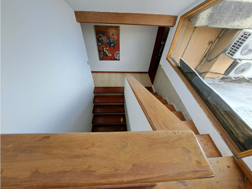 Vendo Casa En Calle Cerrada 550m2 Oripoto 5479