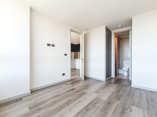 Edificio Av. Vicuña Mackenna (1 Bod.) Vista Oriente Piso 4