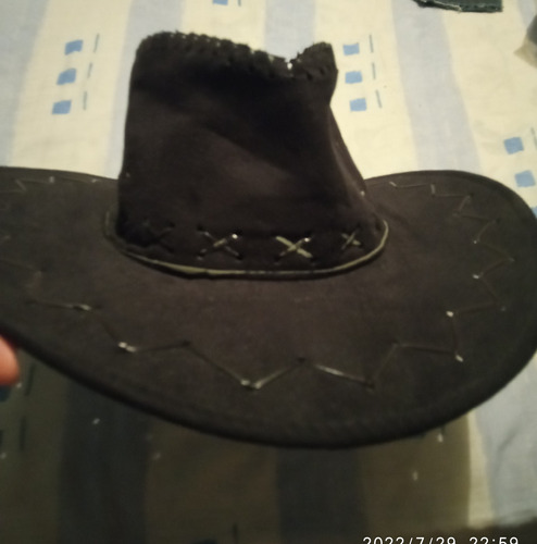 Sombrero Negro En Tercipelo