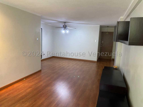 Apartamento En Venta Horizonte Mls #24-20703