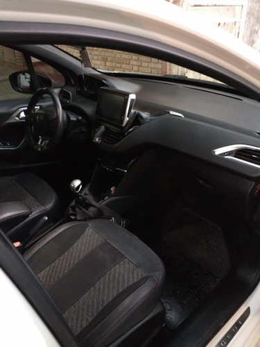 Peugeot 208 Gt