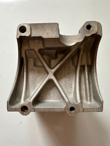 Soporte Compresor Aire Acondicionado Ford Focus 2 1.6 Sigma