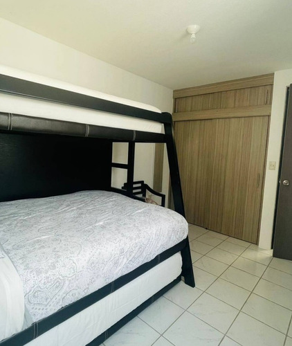 Casa En Fernando Gonzalez Roa, Ciuadad Satelite, Naucalpan, Edomex. Ch3-ru. 150