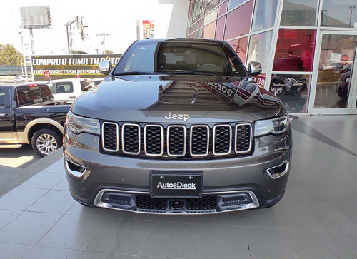 Imagen 8 de 15 de Jeep Grand Cherokee 2019 5p Limited Lujo 4x4 V8/5.7 Aut