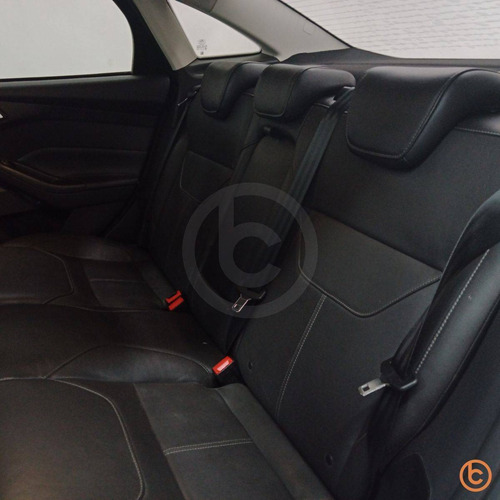 Imagem 11 de 13 de Ford Focus 2.0 Titanium Fastback 16v Flex 4p Powershift