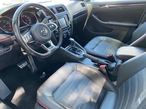 Imagen 3 de 13 de Volkswagen Jetta 2017 2.0 Gli Dsg At