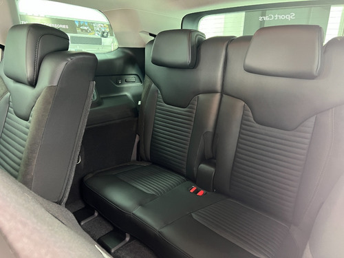 Imagen 8 de 13 de Nuevo Jeep Commander T270 1.3t Nafta 3 Filas Stock