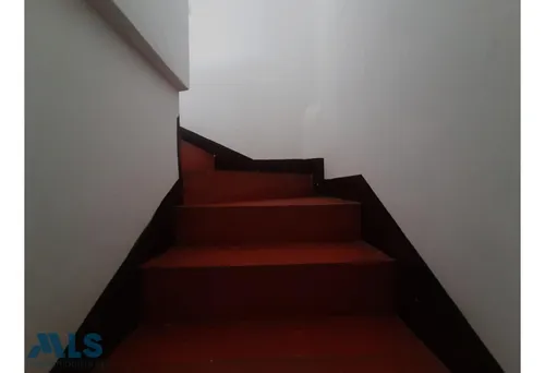 Buena Ubicación(mls#244112)