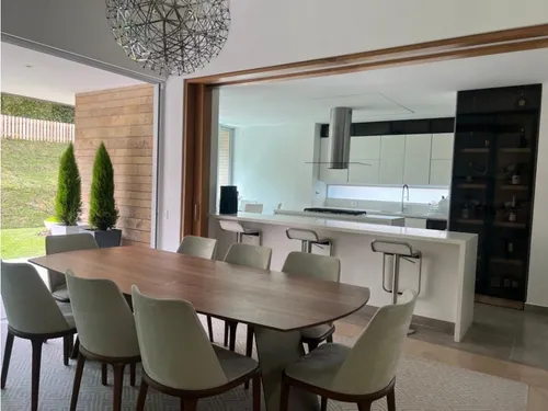 Casa Para La Venta En Alto De Las Palmas