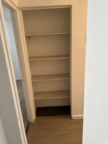 Casa Recién Remodelada Con Excelente Conectividad