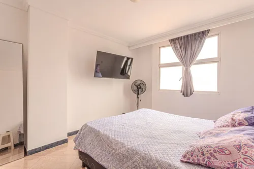 Apartamento En Venta En Laureles. Cod V23515