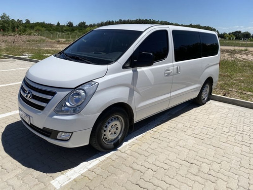 Hyundai H-1 Mini Bus 2.4 2017