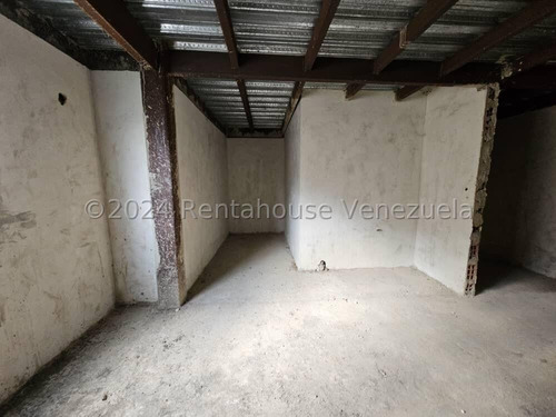 Apartamento En Venta En El Limón Maracay 25-4786 Irrr