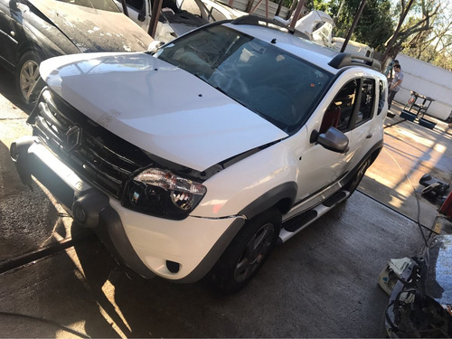 Sucata Renault Duster 2014 (somente Em Peça)