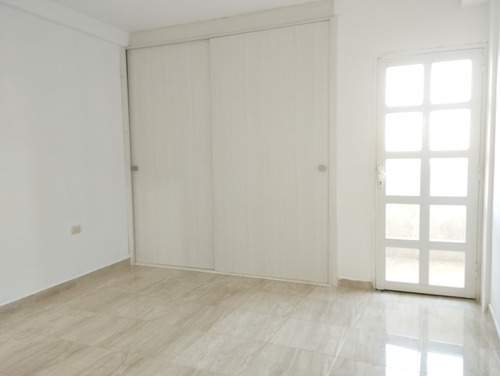 Imagen 12 de 17 de Se Ofrece En Venta Apartamento En Florida Country