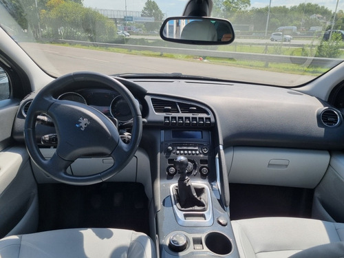 Imagen 9 de 13 de Peugeot 3008 2011 1.6 Premium Plus Thp 156cv