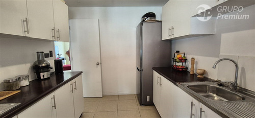 Casa En Venta De 3 Dorm. En Quilicura