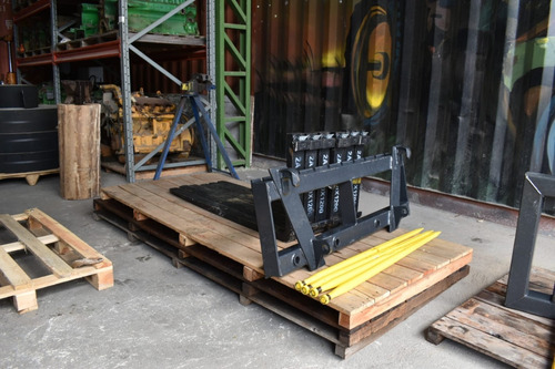 Tachos, Pinchos, Portapallet, Manipulador Fardo Pala Tractor