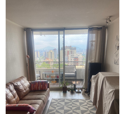 Vende Amplio Departamento En Fernando Lazcano, San Miguel,