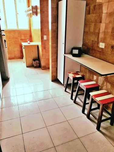 Amplio Apartamento De 2 Alcobas En Santa Paula. 90 M2. Piso 4 Con Ascensor.