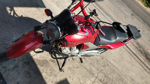 Imagem 1 de 7 de Moto Fazer 250cc
