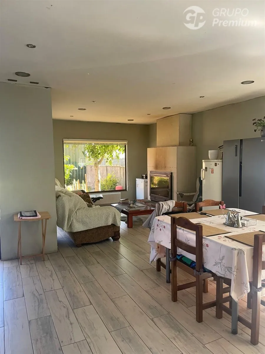 Imagen 2 de 16 de Casa En Venta 4d+3b+est+patio Escuadron Asentami